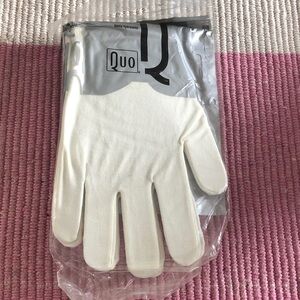 Quo Cream Protective moisturizing Gloves
